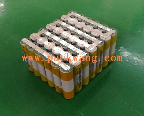 三元18650锂电池公司设计师制作的24V锂电池组