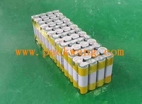 锂电池定制生产厂在早期代工的半成品锂电池。